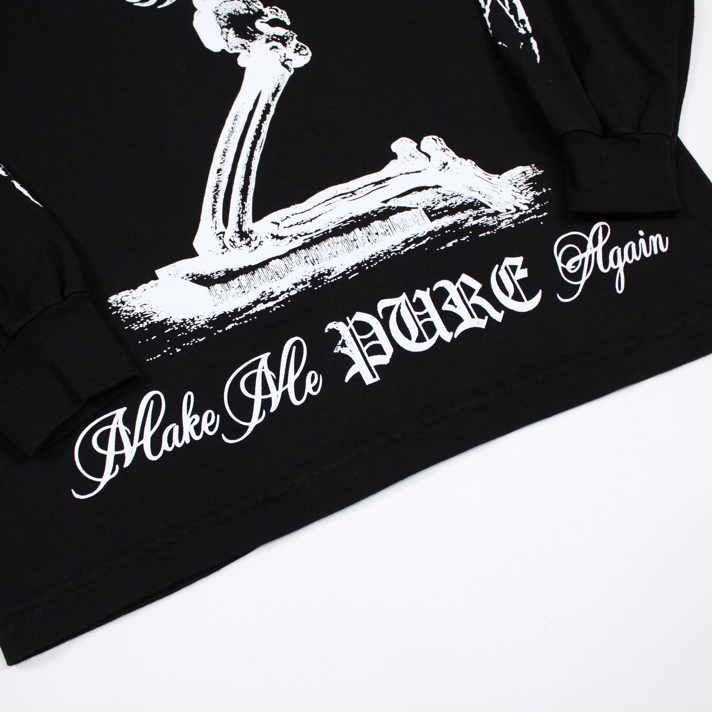 PAIN IS PURE ‘PURE’ PRAYING SKELETON L/S TEE BLACK/WHITE
