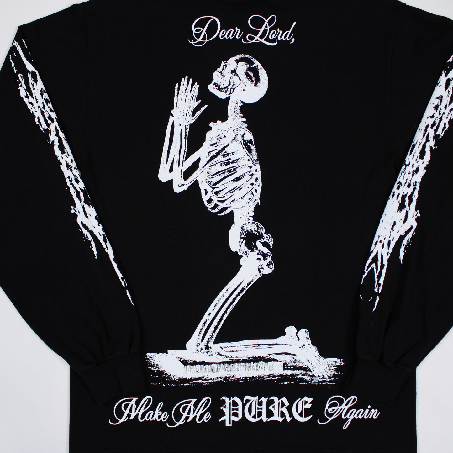 PAIN IS PURE ‘PURE’ PRAYING SKELETON L/S TEE BLACK/WHITE