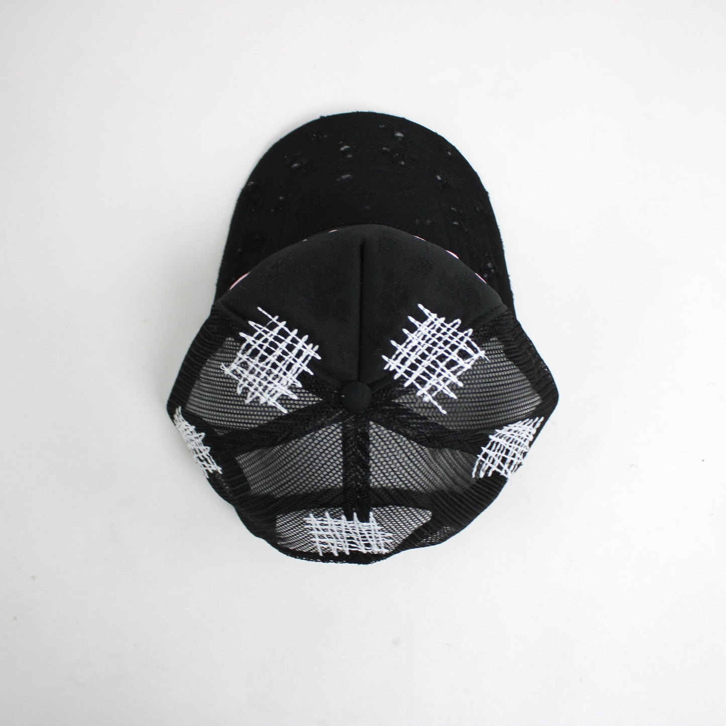 PAIN IS PURE 'PURE' LOGO NEEDLE REPAIR TRUCKER HAT BLACK/BABY PINK